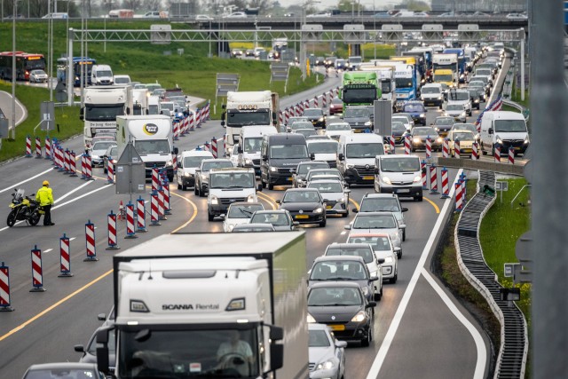 Voorbeeld afbeelding van Groot onderhoud A4 De Hoek-Burgerveen