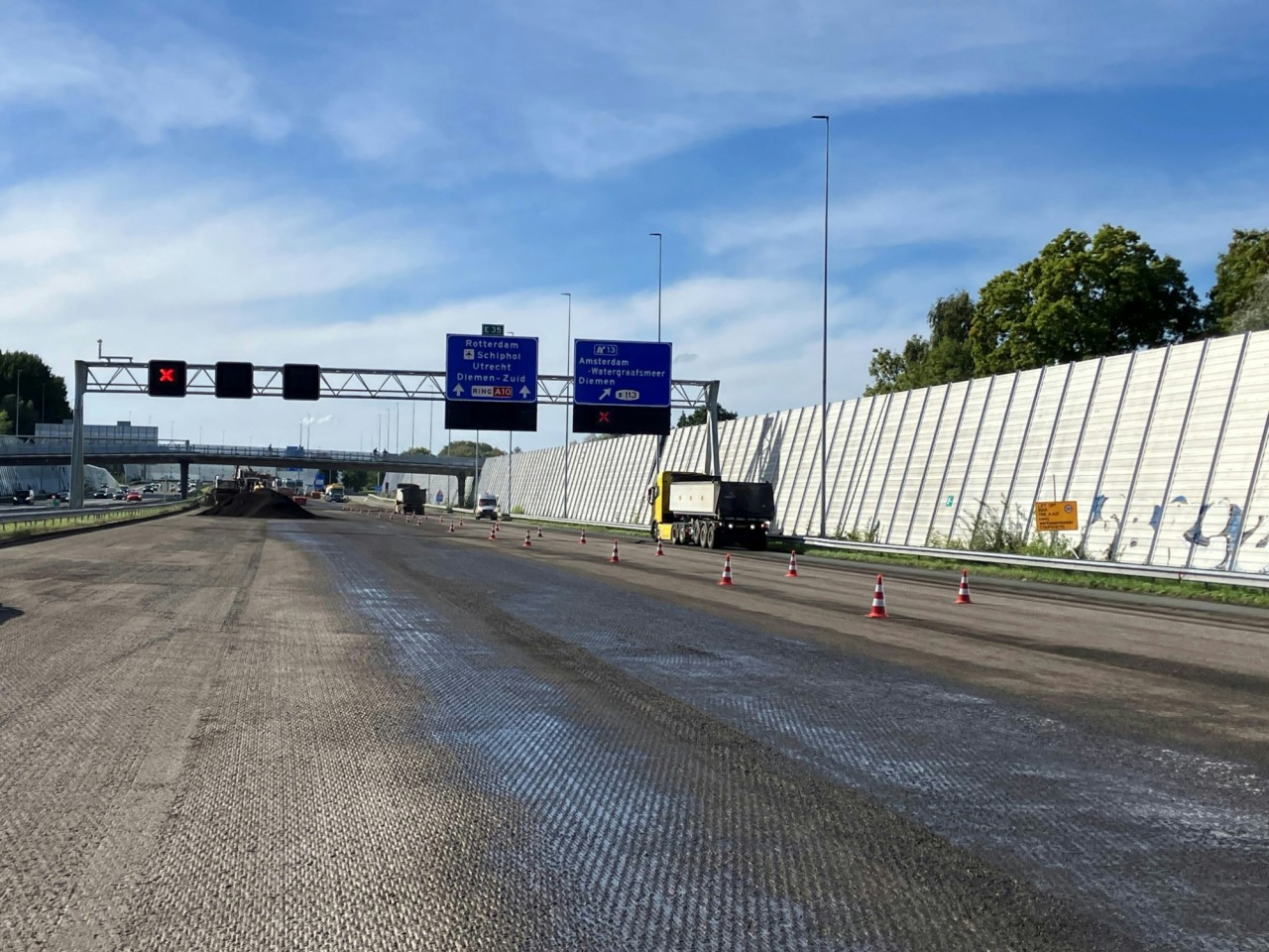Werkzaamheden aan de snelweg A10 van Watergraafsmeer richting Amstel