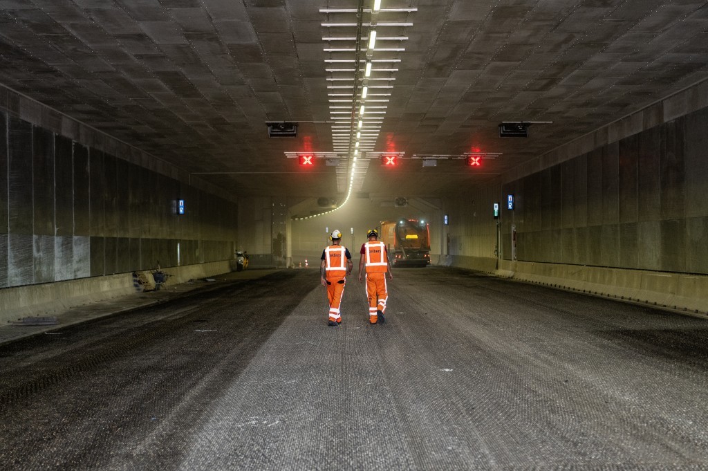 Piet heintunnel later open
