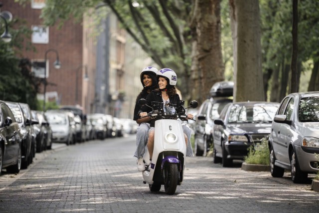 Voorbeeld afbeelding van Pak een deelfiets of deelscooter